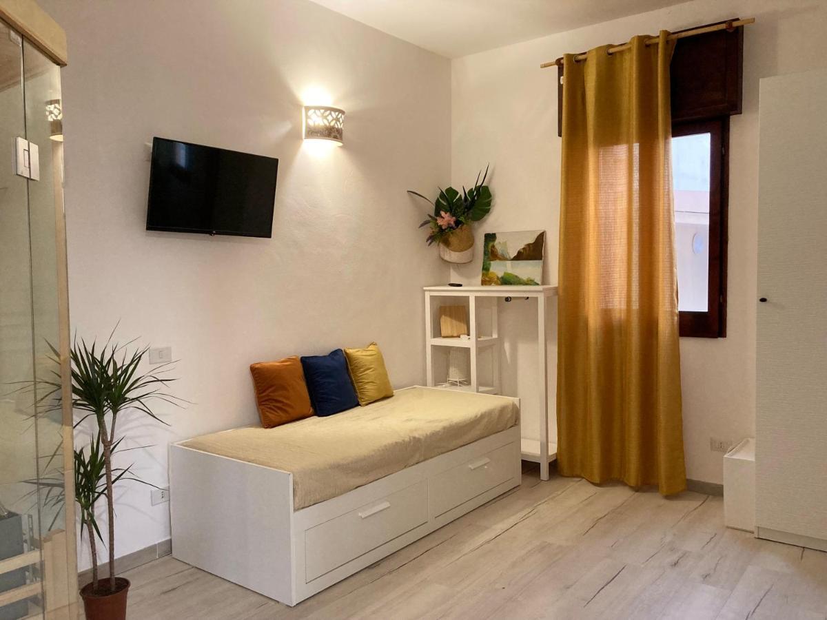 Noemi Holiday House Agnone Bagni Zewnętrze zdjęcie