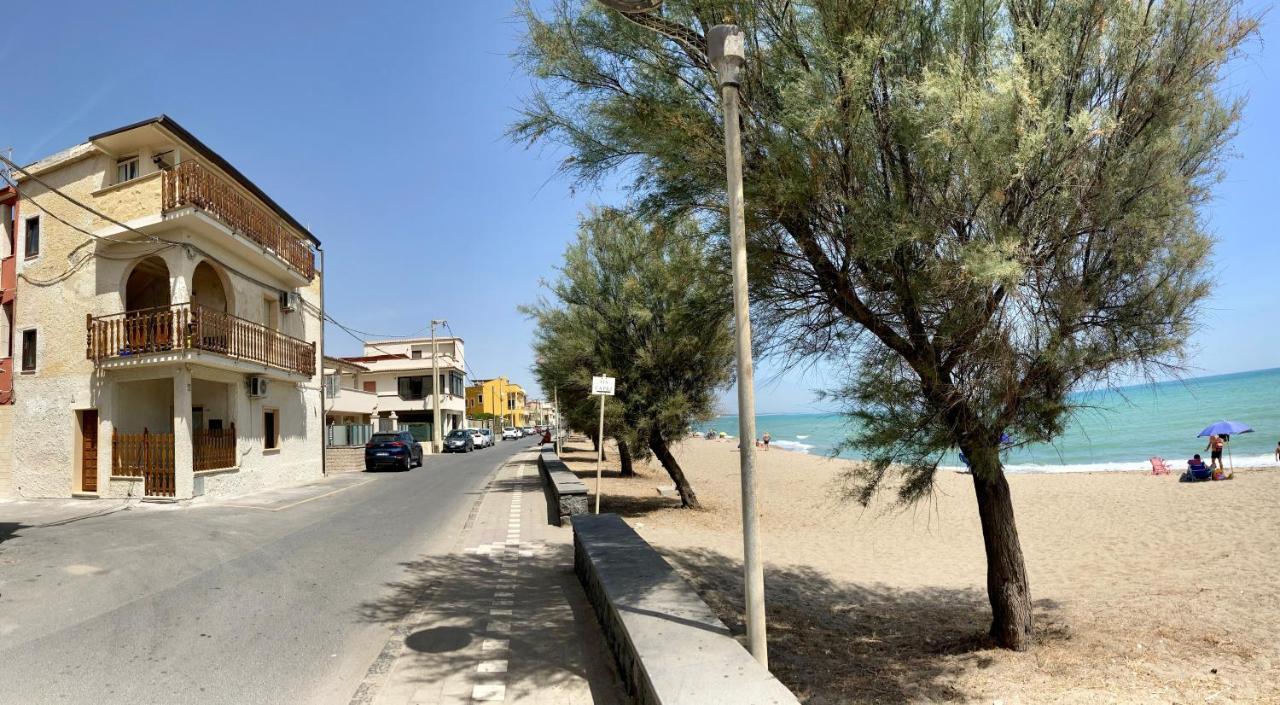 Noemi Holiday House Agnone Bagni Zewnętrze zdjęcie