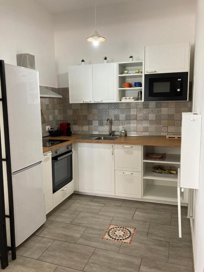 Noemi Holiday House Agnone Bagni Zewnętrze zdjęcie