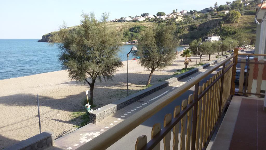 Noemi Holiday House Agnone Bagni Zewnętrze zdjęcie